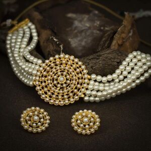 Adorable Gold Plated Pearl Choker Necklace And Earrings Set for Women